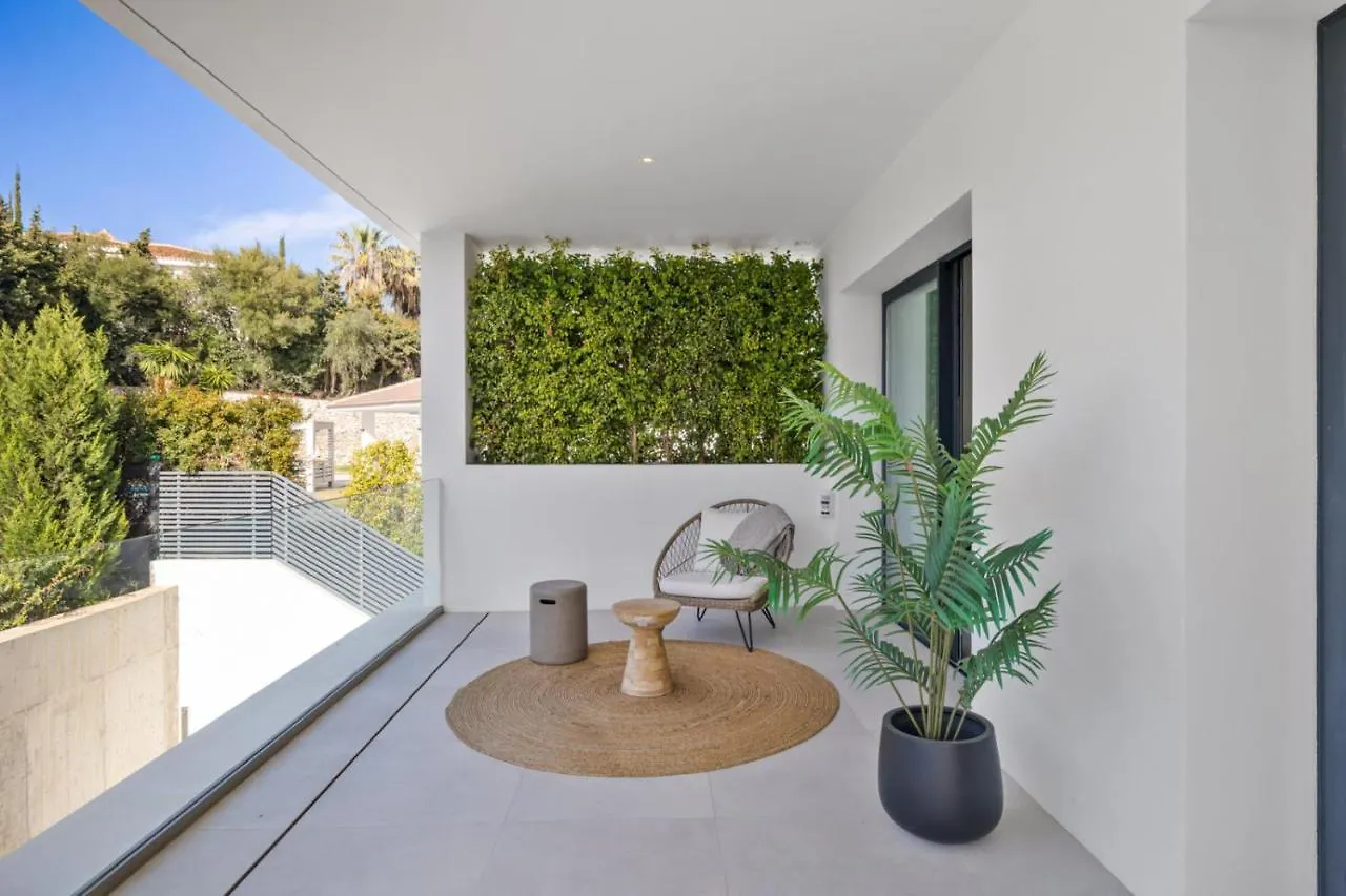 Brand New Modern 5 Bdrm Villa In Puerto Banus Marbella Apartament